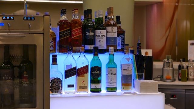 Отель 4* Novotel Москва Аэропорт Шереметьево/Ресторан/Бассейн/Сауна/Тренажерка/Посадка в самолет смотреть онлайн