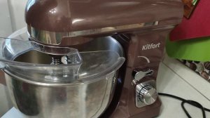 Дрожжевое тесто для булочек на планетарном миксере Kitfort KT-1343-3.