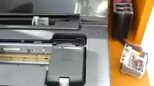 Instalacion de sistema de tinta continua en C110, T30, T50 y R290 смотреть онлайн