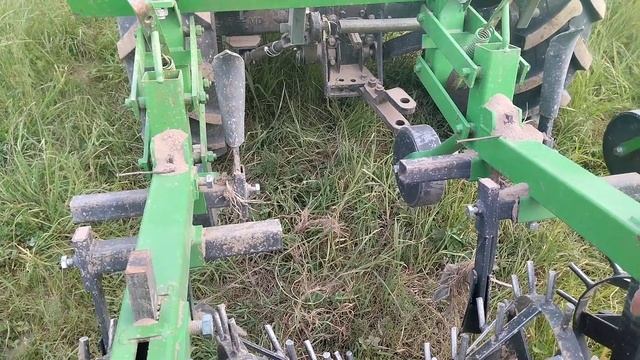 Друга прополка картоплі їжаками! Обзор ( доробка) культиватора! смотреть онлайн