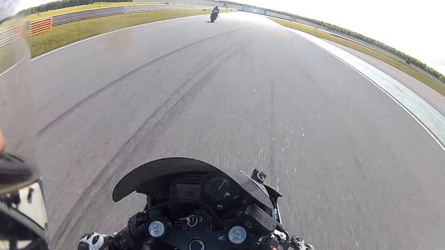 NRing, Honda CBR 600 F4i смотреть онлайн