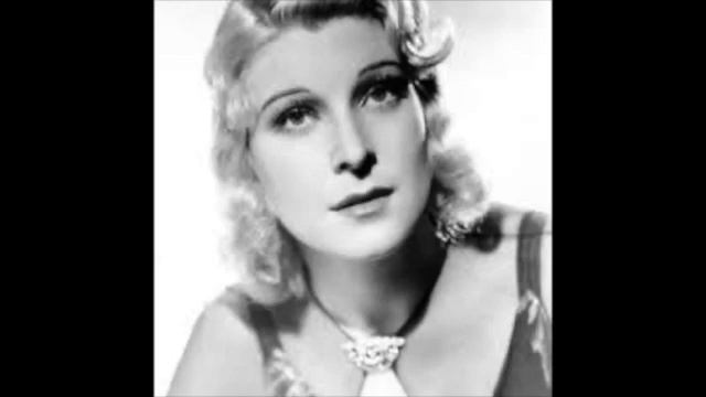 Miliza Korjus; "Kaiserwalzer"; (Sung in English); Johann Strauss II смотреть онлайн