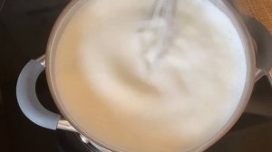 ВКУСНЫЙ ДОМАШНИЙ СЫР ИЗ ПРОСТОГО МОЛОКА ЗА 30 МИНУТ/ Самый легкий рецепт из простых продуктов