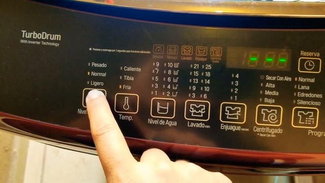Lavadora Superior  LG Smart Inverter Lavando Jeans
