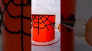Страшная история с тортами «Странный дом»