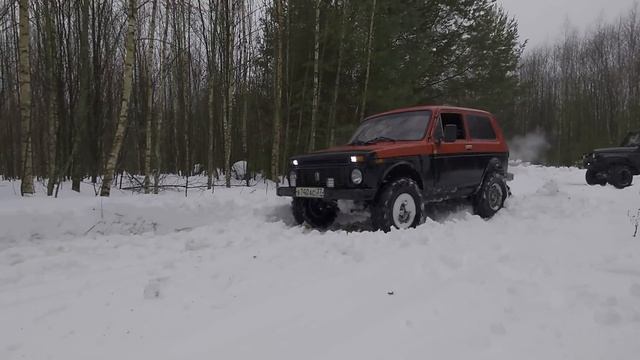 Что нам снег, что нам зной, едем в лес на корпоратив...))) смотреть онлайн