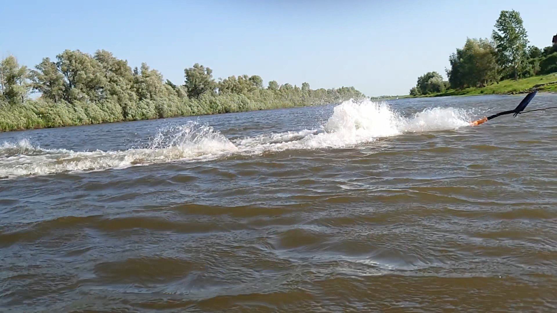 НЕ О РАБОТЕ. РЕКА.  СЁРФИНГ НА ЛОПАТЕ. #ANTON_MYGT