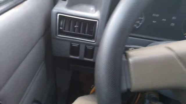 Ford Escort 1985 cold winter start смотреть онлайн