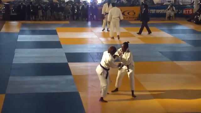 Nathalie Gomis Zerbo Vs Mame Khady Sarr смотреть онлайн