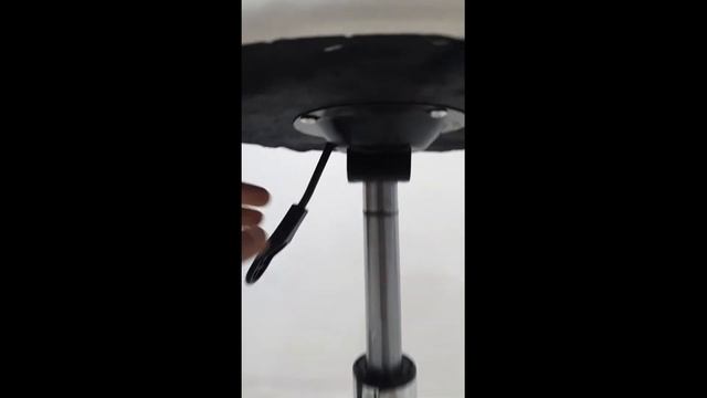 Стул мастера без спинки, бюджетный стул на колесах смотреть онлайн