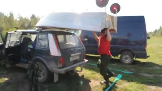 Алюминиевая лодка картоп. Погрузка Абрис 280.AVI смотреть онлайн