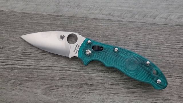 Knife Joker Exclusive Mystic Green Spyderco Manix 2 - Short Overview (But Mostly Discussion) смотреть онлайн