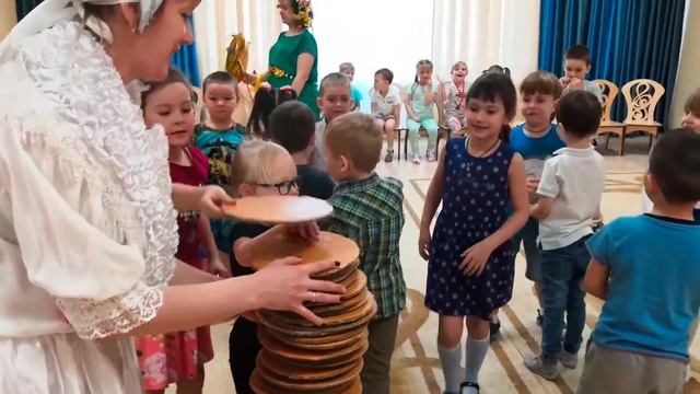 Игры на Масленицу "Гора блинчиков!!!" - ст.гр.(07.03.2019.) смотреть онлайн