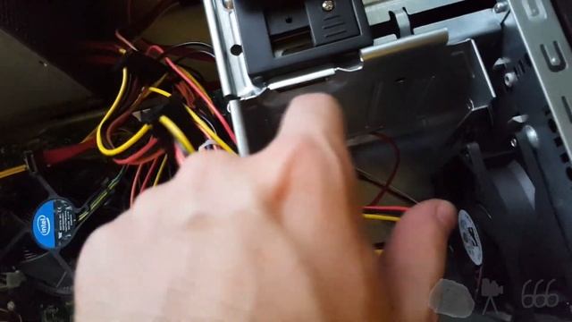 Recycling Rescue: Intel DQ67SWB3 Core i7-2600 System смотреть онлайн