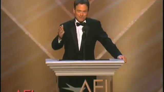 Gary Sinise On Tom Hanks' Destiny смотреть онлайн