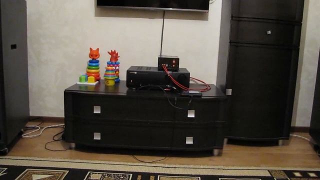 Из архива. Колонки типа Klipsch Cornwall. смотреть онлайн