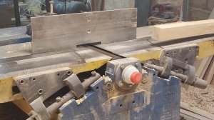 как фуговать правильно покажу за 2 минуты , работа с фуговальным станком, правильная постановка рук