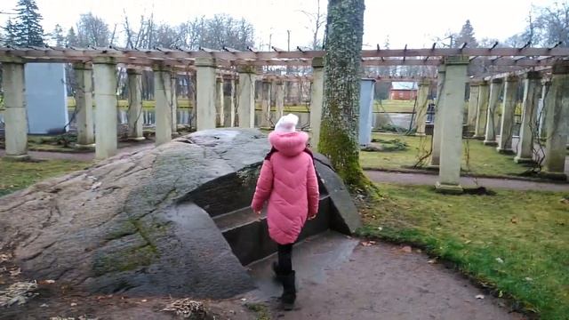 Дворцово-парковый ансамбль "Ораниенбаум". Пергола. 17.11.2019. смотреть онлайн