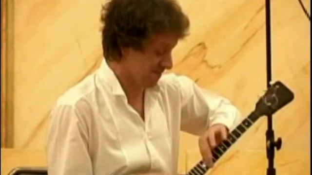 Балалаечник / Музыкальное шоу с балалайкой 🎸🎶 смотреть онлайн