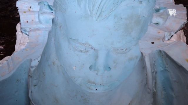 Скульптурная композиция «Семья защитника Отечества» смотреть онлайн