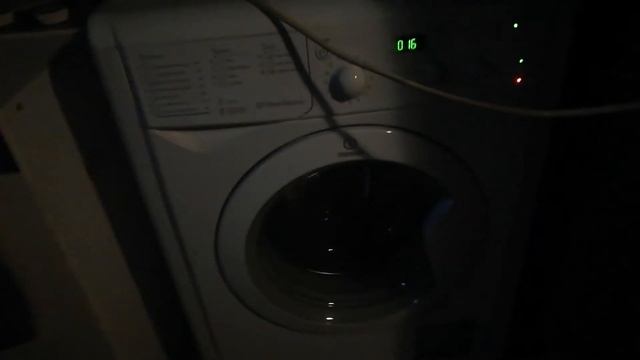 Waschmaschine Indesit 1 Jahr spezl смотреть онлайн