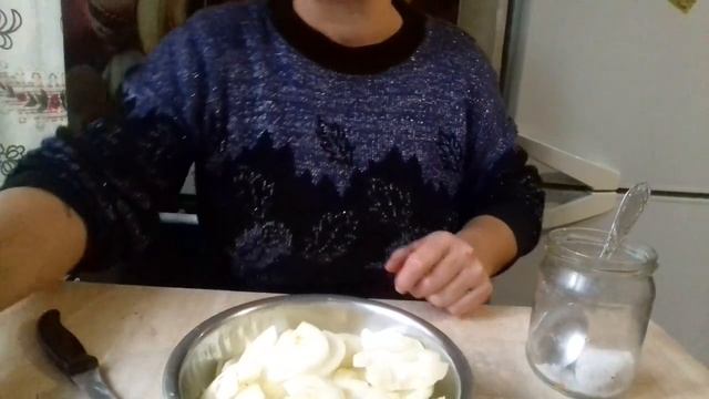 Як я топлю козячий жир і готую свіжину з козлика ... смотреть онлайн