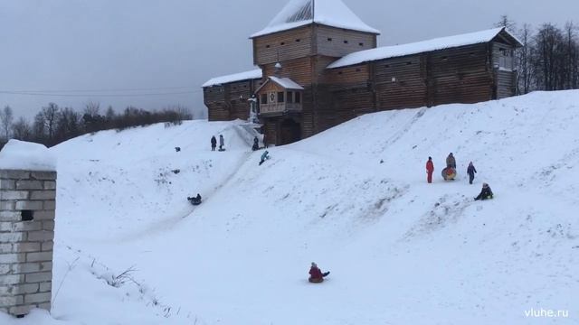 Каникулы в Лухе смотреть онлайн