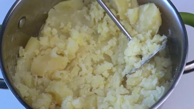 КАРТОФЕЛЬНЫЙ ПАЙ С КОПЧЕНОЙ РЫБКОЙ смотреть онлайн