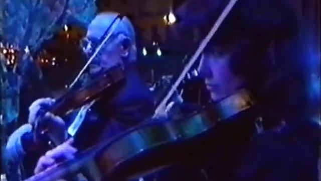 «Отчий дом», стихи Андрея Дементьева, музыка Евгения Мартынова, поёт Игорь Демарин смотреть онлайн