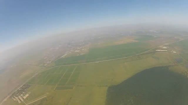 Первый прыжок с парашютом 4000 м. смотреть онлайн