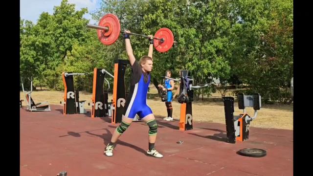 Днепрорудненские тяжелоатлеты смотреть онлайн