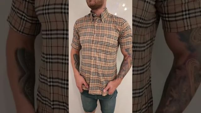 рубашка Burberry с коротким рукавом . Https://t.me/Casual_discount Casual-discount.ru