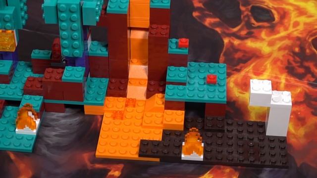 LEGO Minecraft 21168 Искаженный лес - мобы пиглины и нижний мир. Обзор видео лего Майнкрафт смотреть онлайн