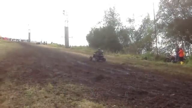 Yamaha YFZ 450 смотреть онлайн