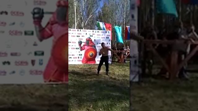Фестиваль исторического боя "Осень средневековья" смотреть онлайн