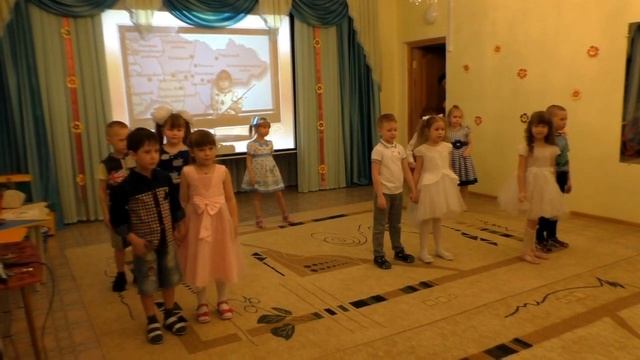 Мамин праздник. Группа "Сказка" смотреть онлайн