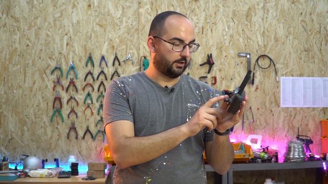 Corby Zoom Pro Smart Drone kutu açılışı ve inceleme смотреть онлайн