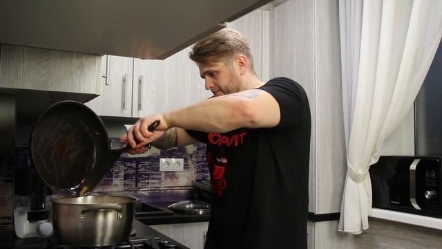 Всё для Вас! Сырно - грибной суп с куринными крылышками! Вкусно, ароматно! Невозможно оторваться!!! смотреть онлайн