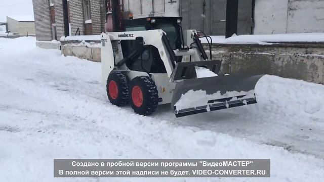 Мини погрузчик LONKING с отвалом смотреть онлайн