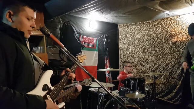 Батарейка кавер смотреть онлайн
