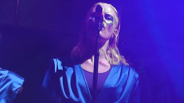 The Knife- Pass this on live Coachella 2014 смотреть онлайн