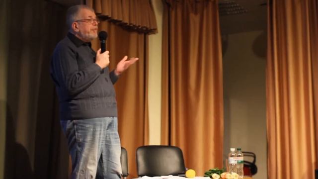 7. Евгений Черняховский читает стихи Евгения Евтушенко. Третий блок. смотреть онлайн