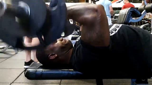 HASSAN TROTTER TRAINING WITH CHRIS CORMIER смотреть онлайн