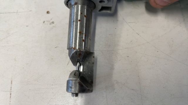 Köp Nibblingsmaskin El Hitachi CN16SA På Klaravik