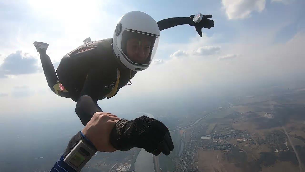 Прыжки Аэроград Коломна Фадеев FF 2022-08-27 Формация 5+1 (1 прыг) смотреть онлайн