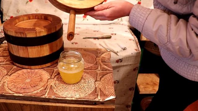 Кунжутное масло холодного отжима в домашних условиях.Полезные свойства кунжутного масла. смотреть онлайн