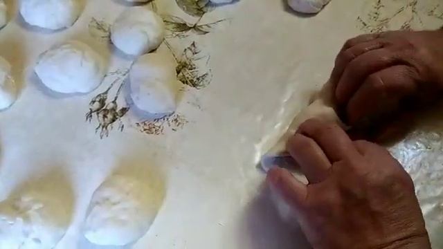 Пирожки из дрожжевого теста смотреть онлайн