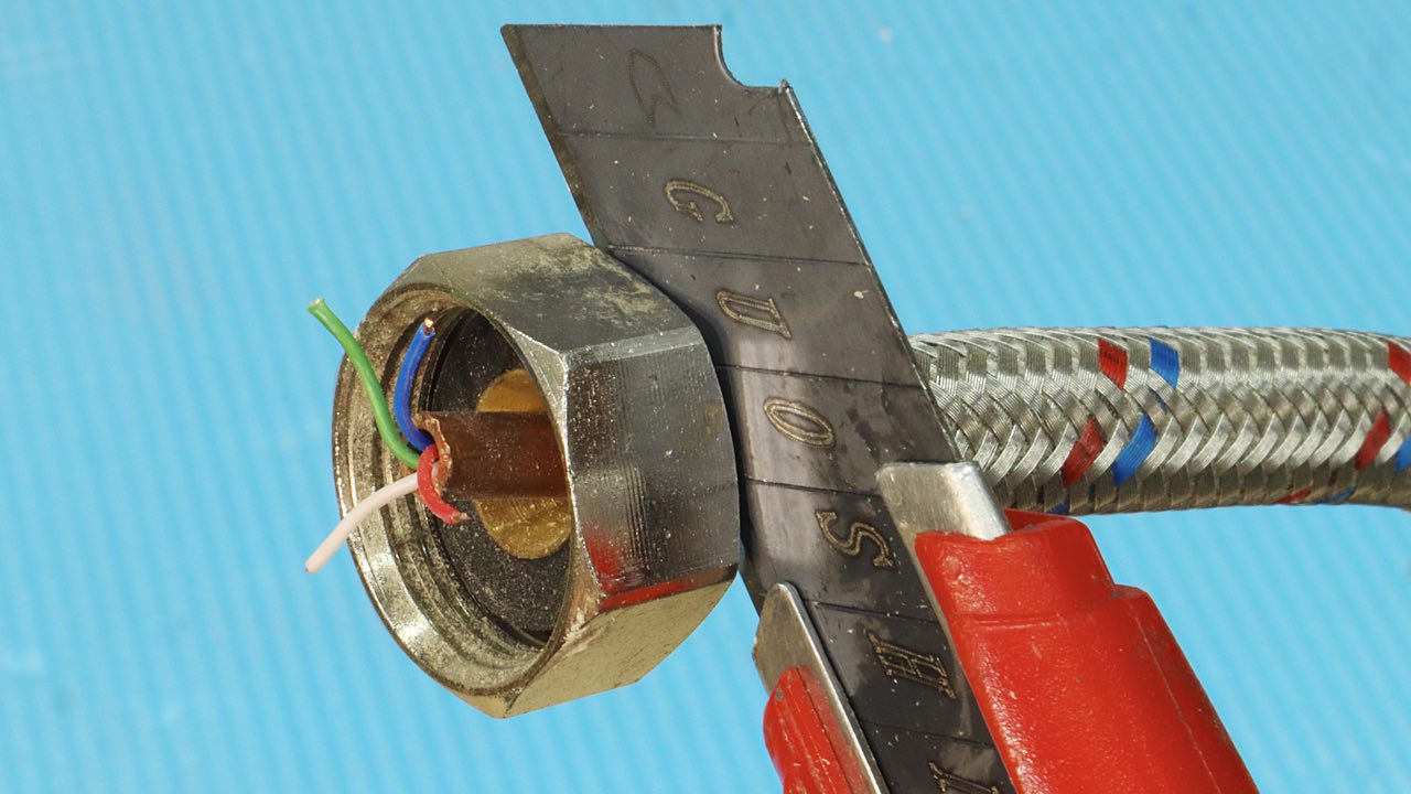 СЕКРЕТ САНТЕХНИКА, о котором мало кто знает! Полезные советы и идеи на все случаи жизни! смотреть онлайн