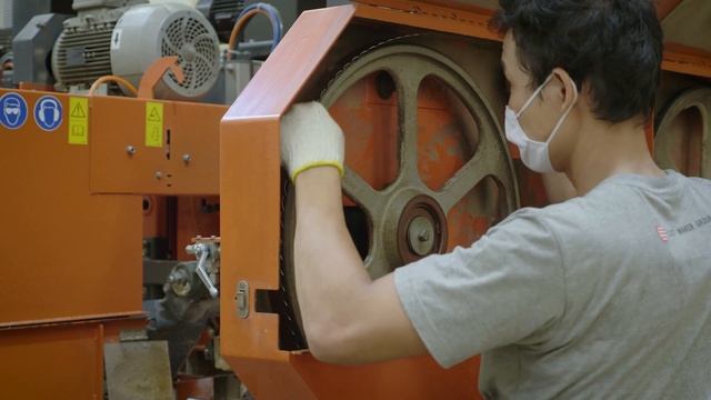 Thai Pallet Company Doubles Productivity with HR500 | Wood-Mizer Asia смотреть онлайн