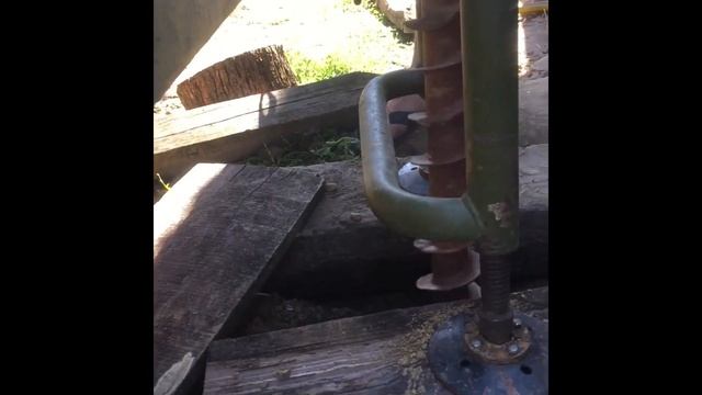 Drilling water well at home using drilling rig UDV-25(УДВ-25) USSR/Russian military technology смотреть онлайн